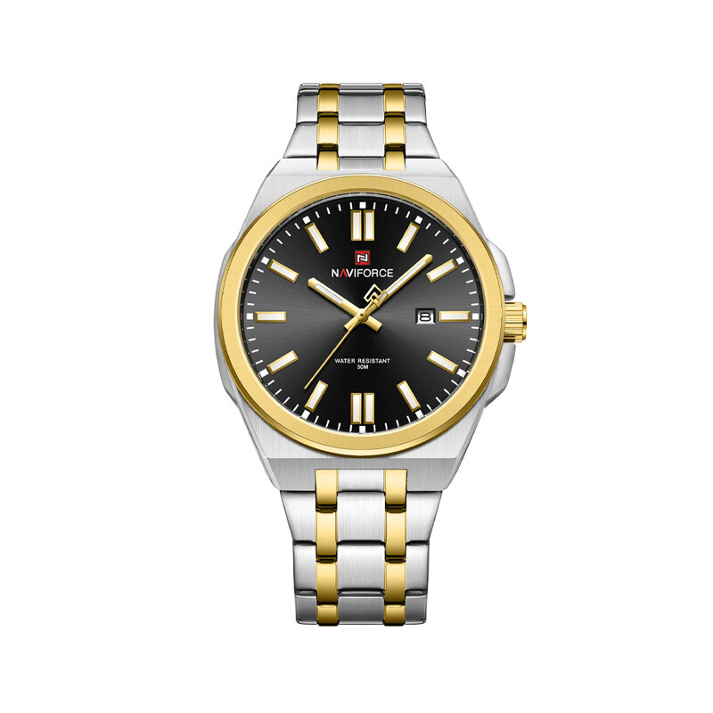 Naviforce NF9226 Men’s Watch with a stainless steel strap